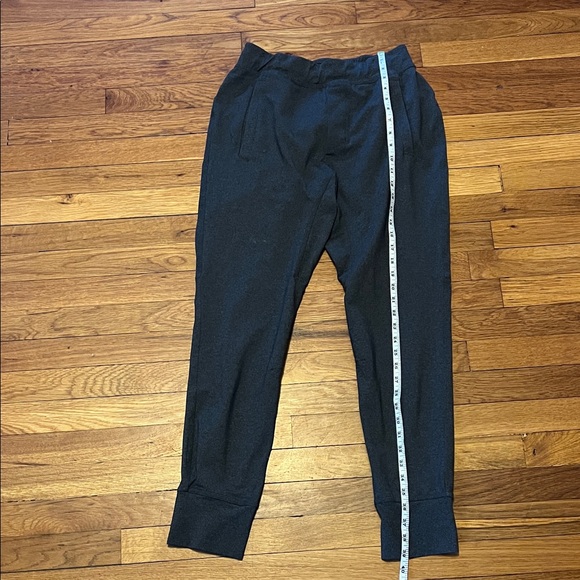 lululemon athletica Men's Charcoal Joggers Pants Size S GUC (Call out, see pics) - Picture 5 of 9